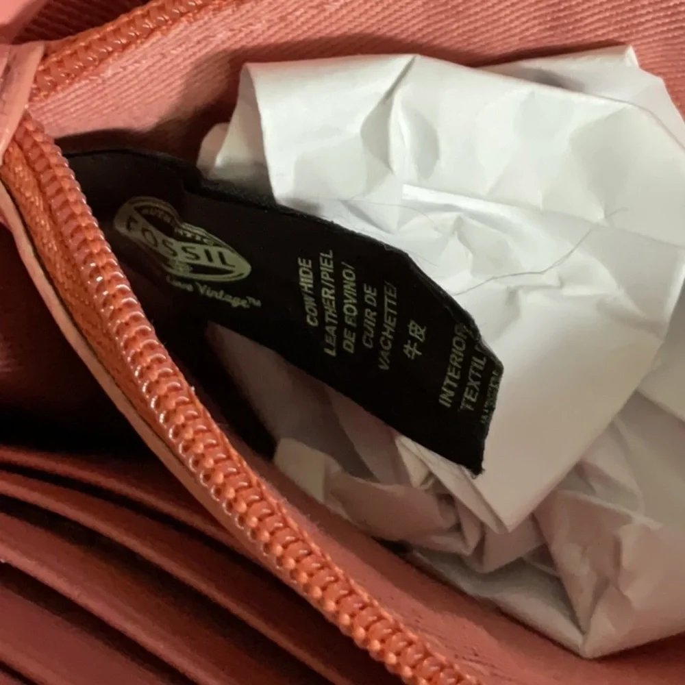 Fossil Sydney Green Leather Wristlet Wallet - Picture 4 of 5